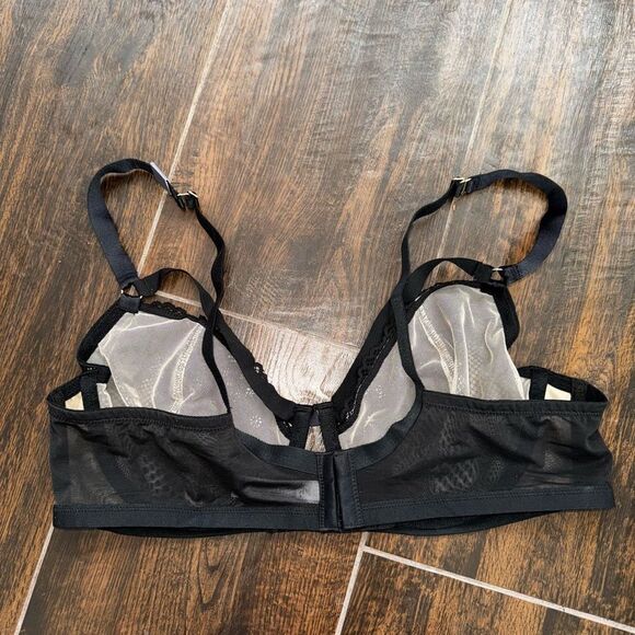 NWT Cacique 42C Fishnet & Lace Bra | Strappy Balconette - Picture 5 of 9